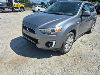 2015 Mitsubishi Outlander Sport SE - Exterior Front Left Corner Image